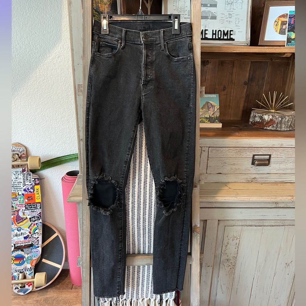 MOTHER jeans women’s the super stunner ankle fray in baa baa black sheep size 25